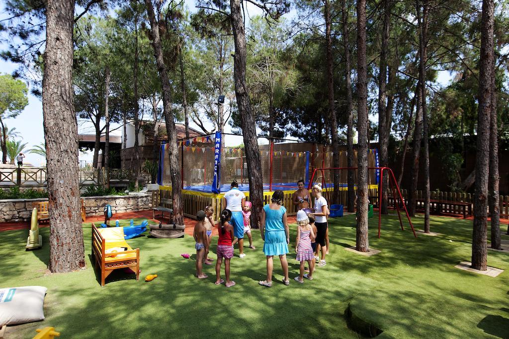 בלדיבי Champion Holiday Village מראה חיצוני תמונה